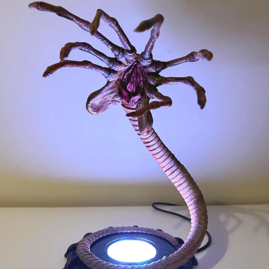 Home Decor Lighting - Lampu Alien Facehugger Lampu Malam, Dekorasi