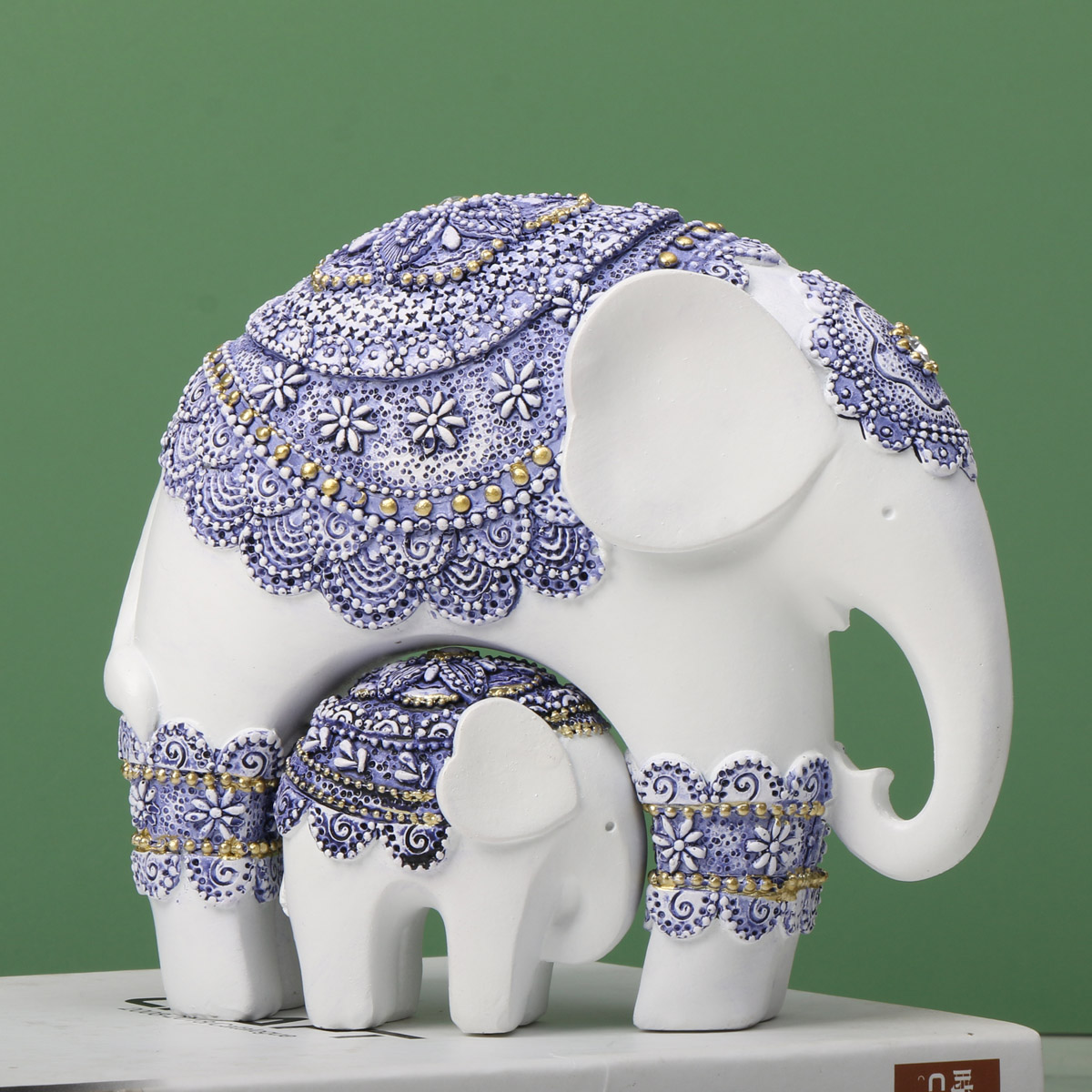 Patung gajah biru dan putih-ke - Home Decor On Sale ulasan dan harga