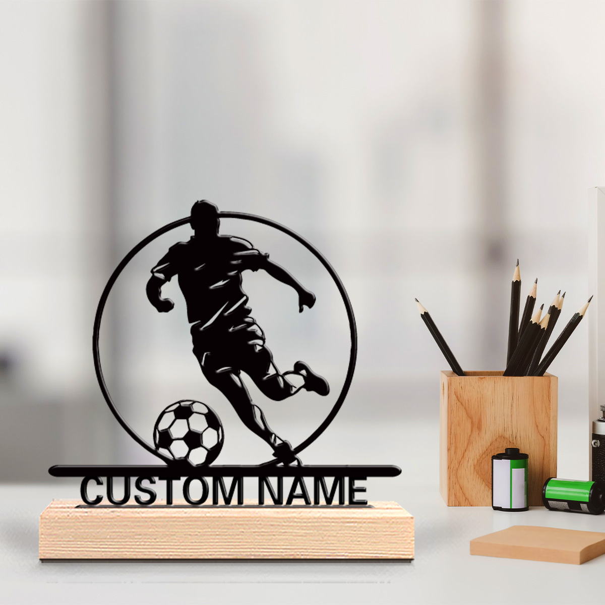 Patung Logam Pemain Sepak Bola - Home Decor Inspo ulasan dan harga